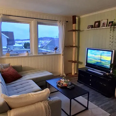 Sjarmerende Sentralt I Stokke דירה *